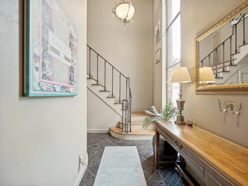 3727 Gilbert Avenue #D Dallas, TX 75219