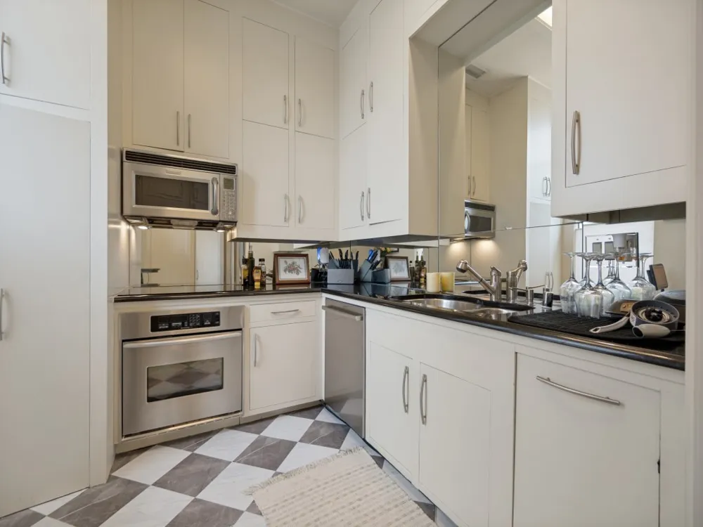 3727 Gilbert Avenue #D Dallas, TX 75219