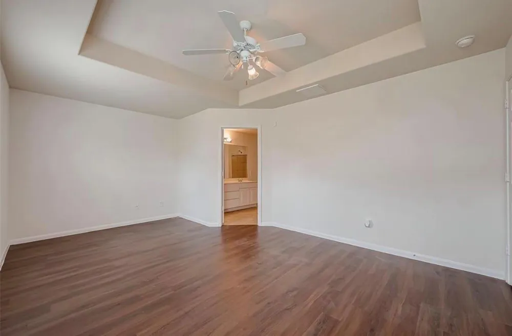 5242 Espuela Lane Baytown, TX 77521