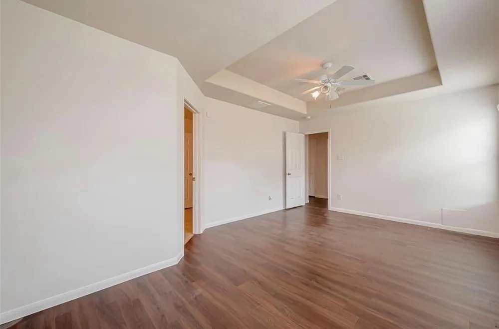 5242 Espuela Lane Baytown, TX 77521
