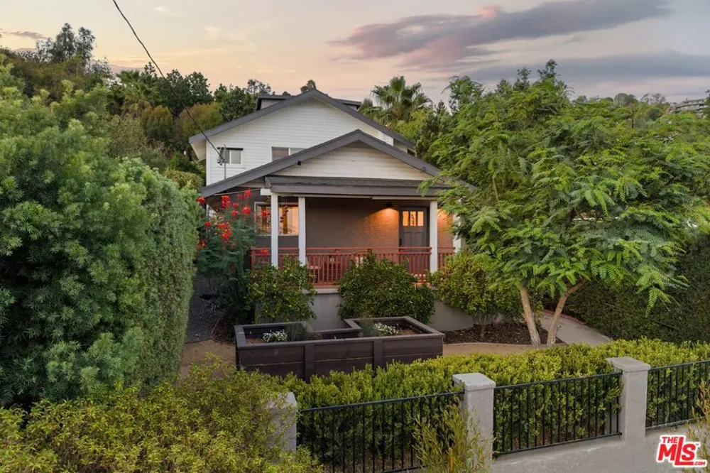 1155 Isabel Street Los Angeles, CA 90065