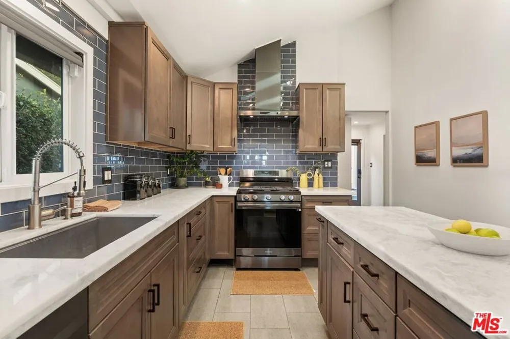 1155 Isabel Street Los Angeles, CA 90065