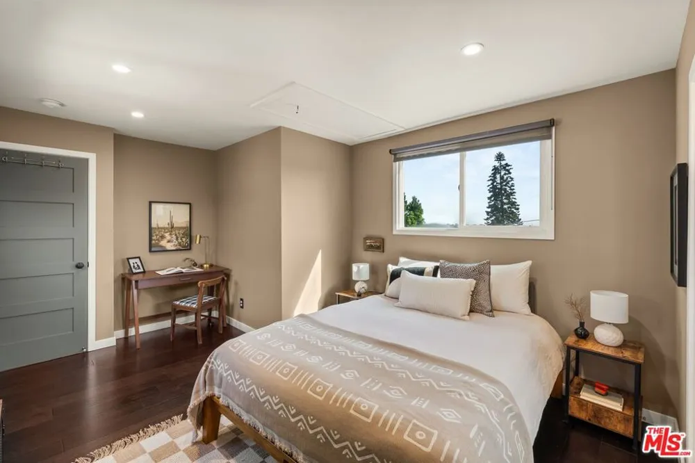 1155 Isabel Street Los Angeles, CA 90065