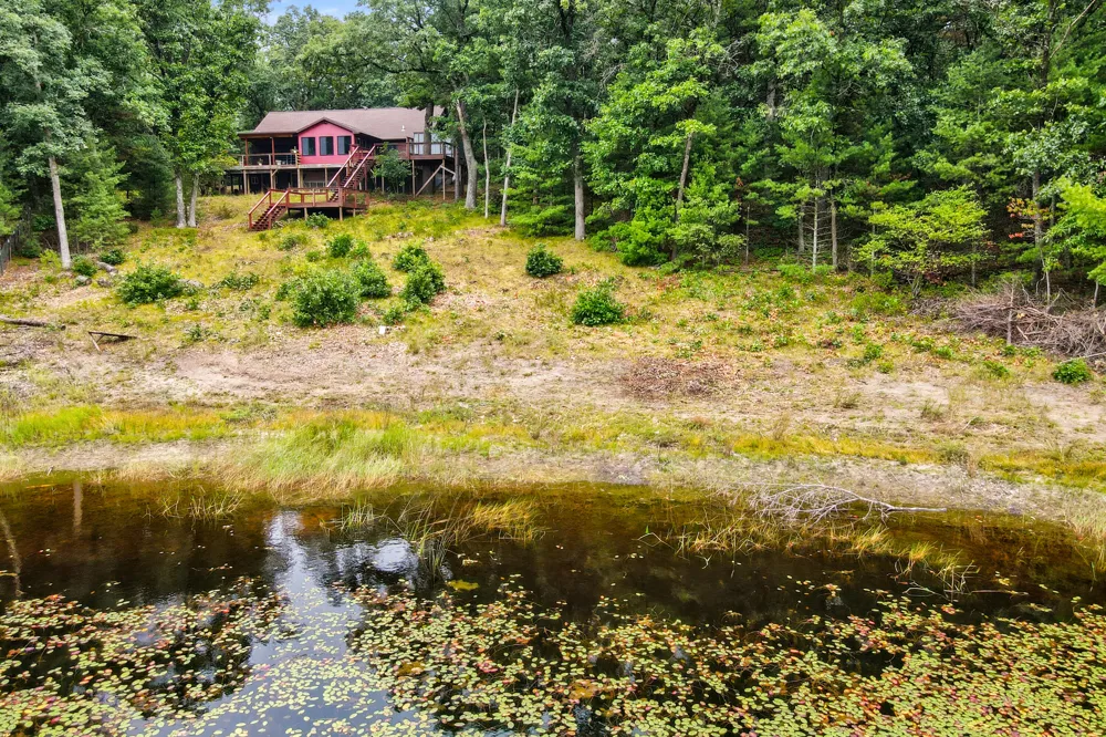 7616 Automobile Road Twin Lake, MI 49457