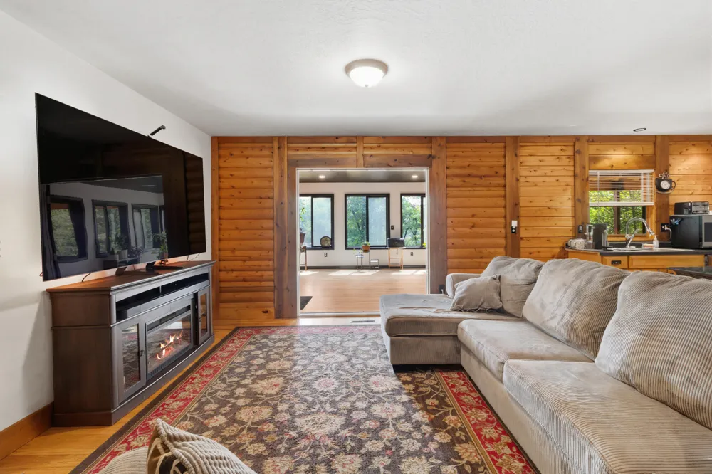 7616 Automobile Road Twin Lake, MI 49457