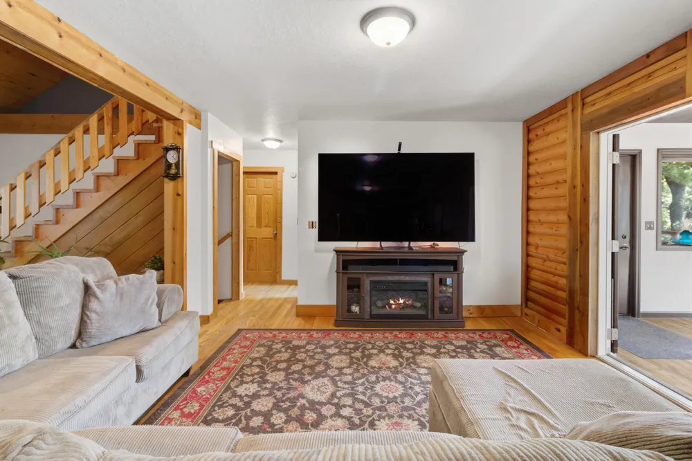 7616 Automobile Road Twin Lake, MI 49457