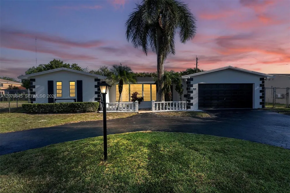 860 NW 207th St Miami Gardens, FL 33169