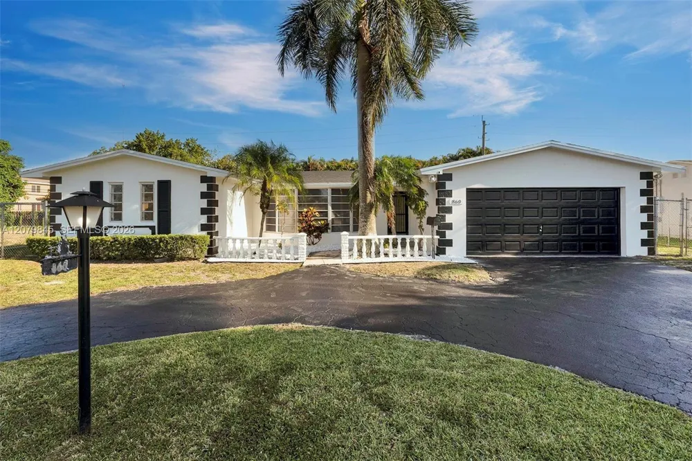 860 NW 207th St Miami Gardens, FL 33169