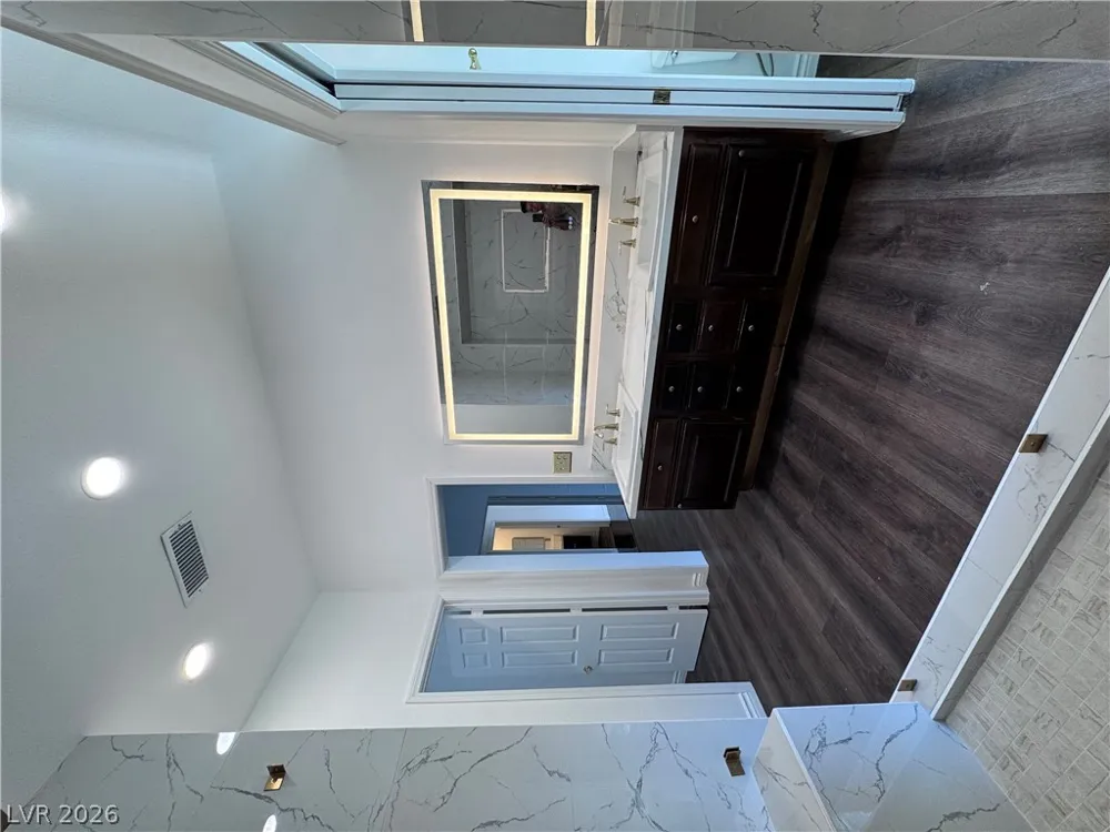 9713 Cascade Falls Avenue Las Vegas, NV 89117