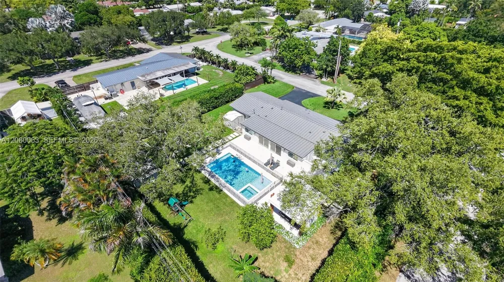 14220 SW 86th Ave #0 Palmetto Bay, FL 33158