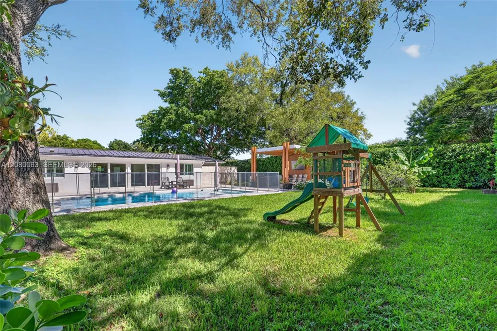 14220 SW 86th Ave #0 Palmetto Bay, FL 33158