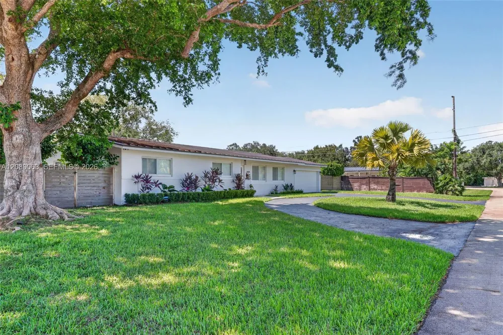 14220 SW 86th Ave #0 Palmetto Bay, FL 33158