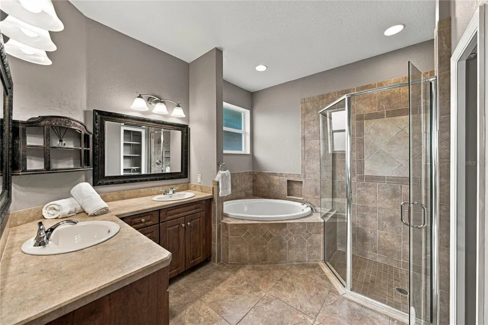4968 STONECREST DRIVE Lakeland, FL 33813