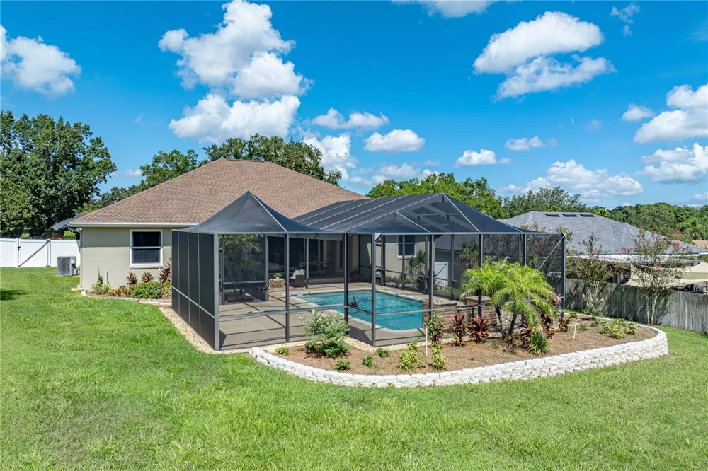 4968 STONECREST DRIVE Lakeland, FL 33813