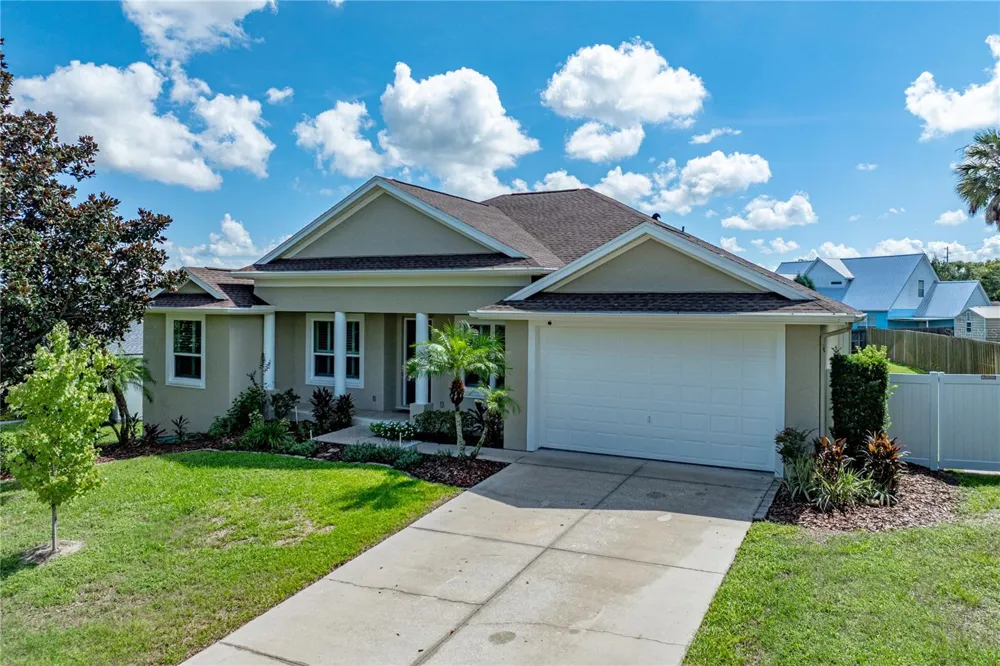 4968 STONECREST DRIVE Lakeland, FL 33813