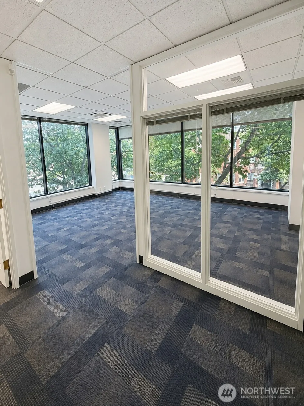 2225 4th Avenue #C200 Seattle, WA 98121