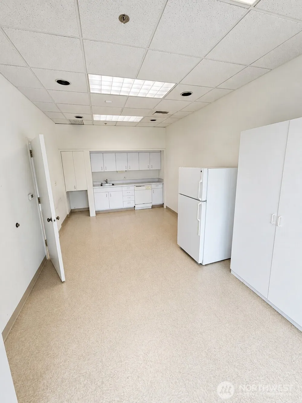 2225 4th Avenue #C200 Seattle, WA 98121