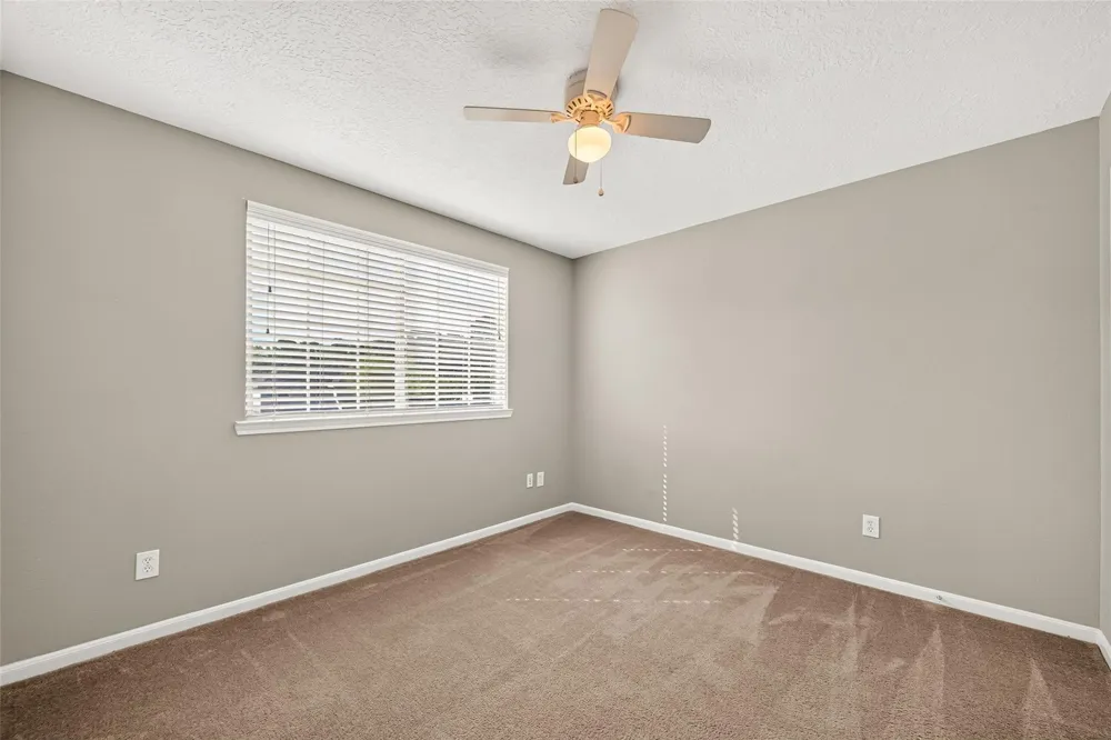 5437 Buffalo Circle Willis, TX 77378