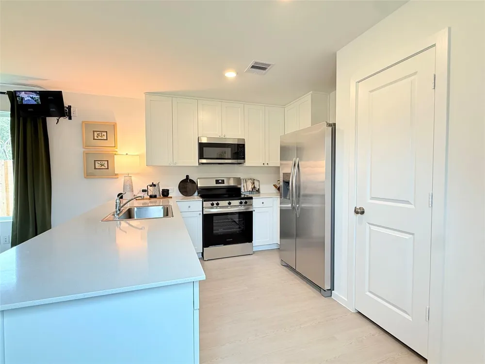 3650 Duplet Ave Conroe, TX 77306