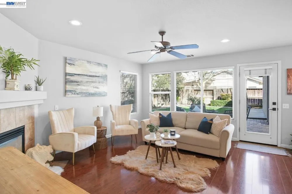 2301 Mountain Springs Dr Turlock, CA 95382