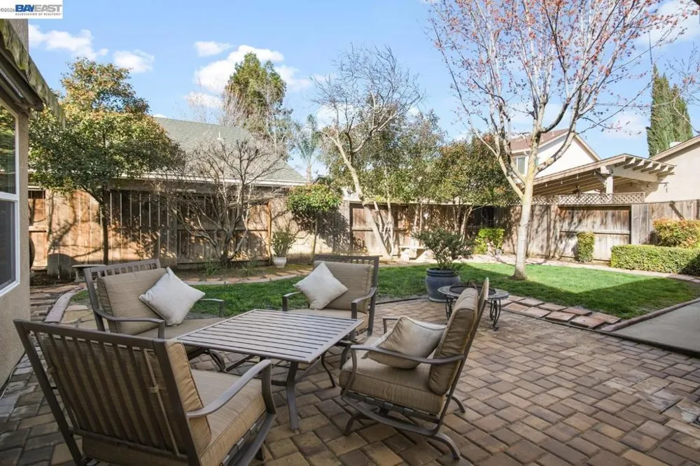 2301 Mountain Springs Dr Turlock, CA 95382