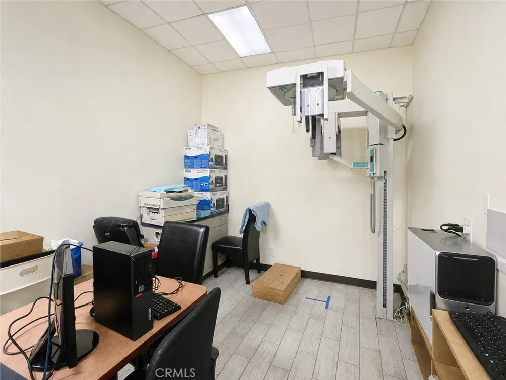 125 S Harbor Blvd #125 La Habra, CA 90631