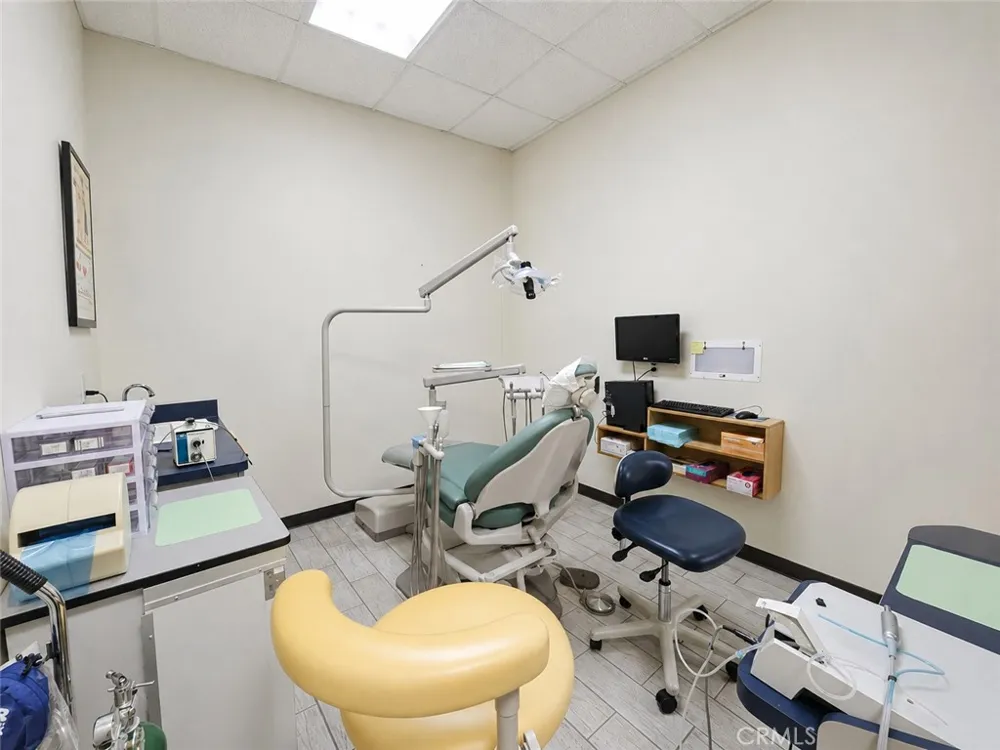 125 S Harbor Blvd #125 La Habra, CA 90631