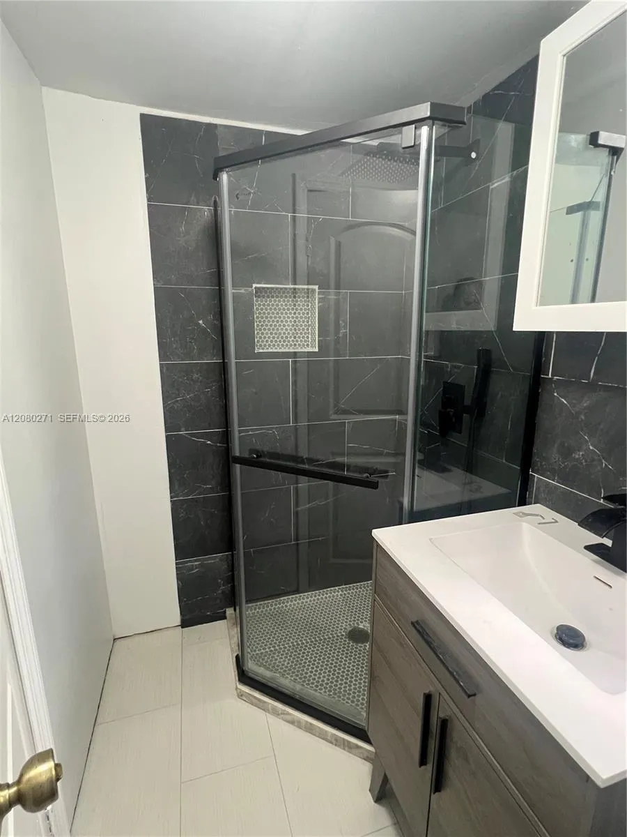 411 SW 1st St #2 Florida City, FL 33034