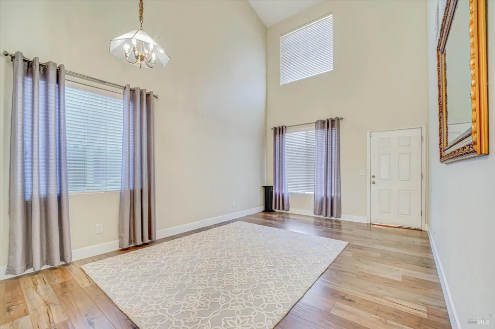1896 Clarendon Drive Fairfield, CA 94534