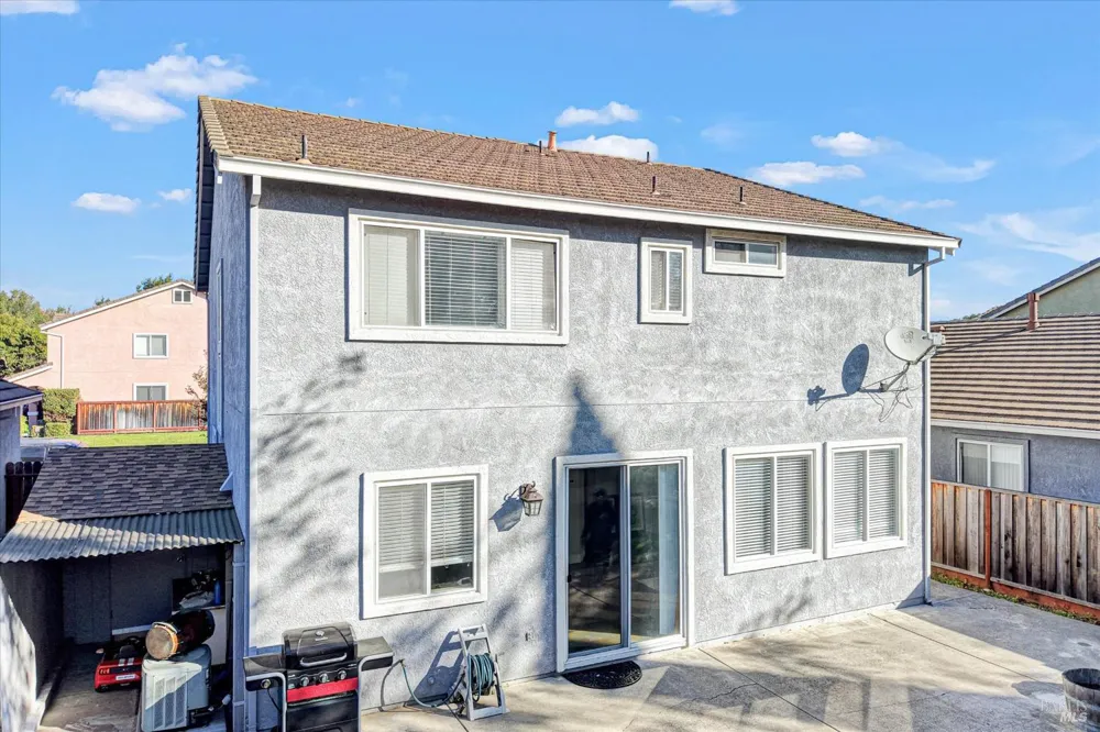 1896 Clarendon Drive Fairfield, CA 94534