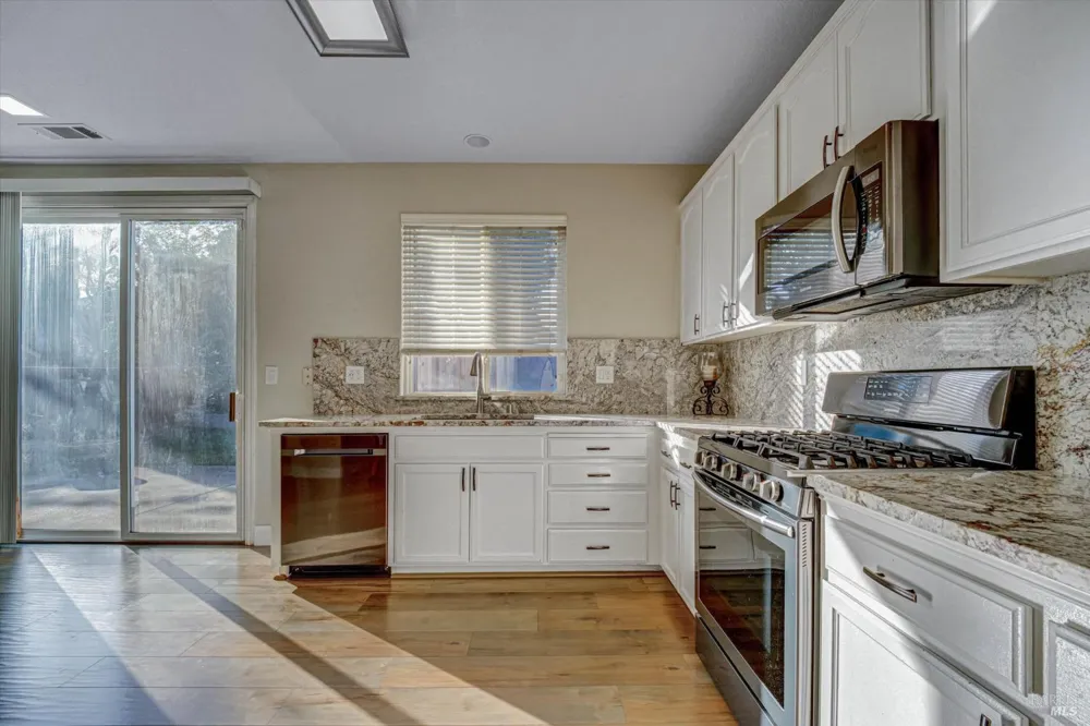 1896 Clarendon Drive Fairfield, CA 94534