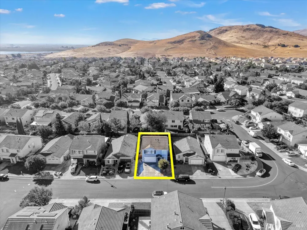 1896 Clarendon Drive Fairfield, CA 94534