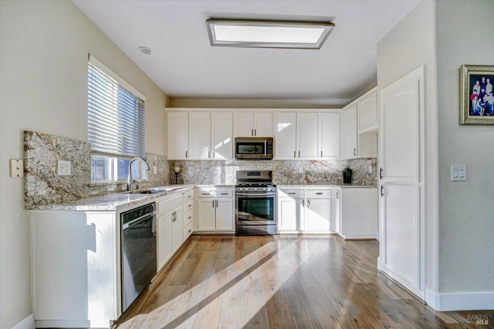 1896 Clarendon Drive Fairfield, CA 94534