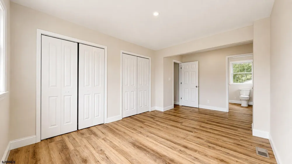 23 W Wilmont Ave Somers Point, NJ 08244