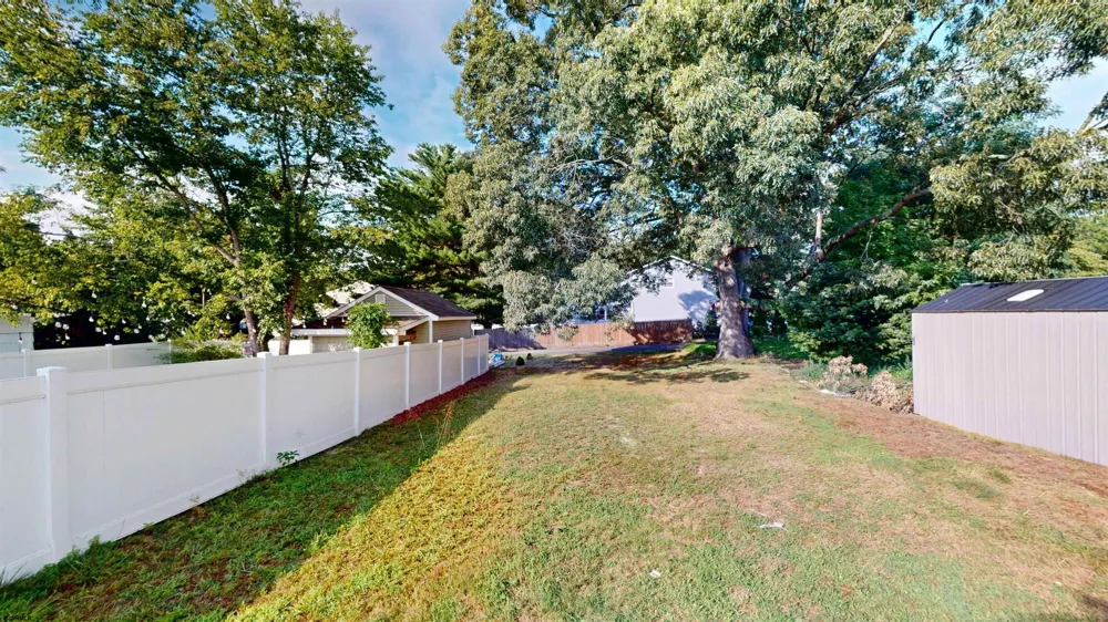 23 W Wilmont Ave Somers Point, NJ 08244