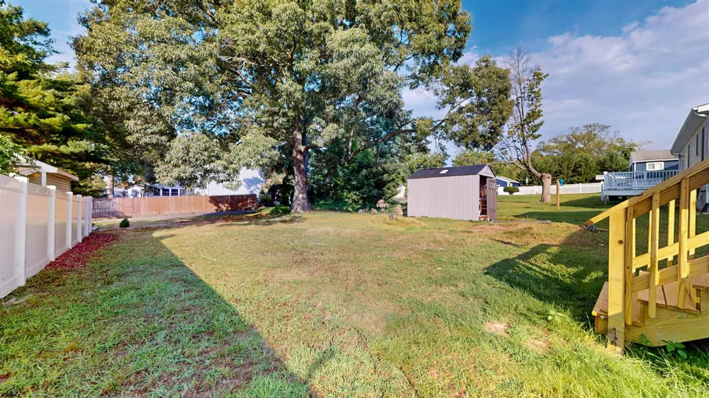 23 W Wilmont Ave Somers Point, NJ 08244