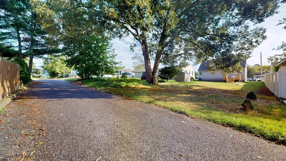 23 W Wilmont Ave Somers Point, NJ 08244