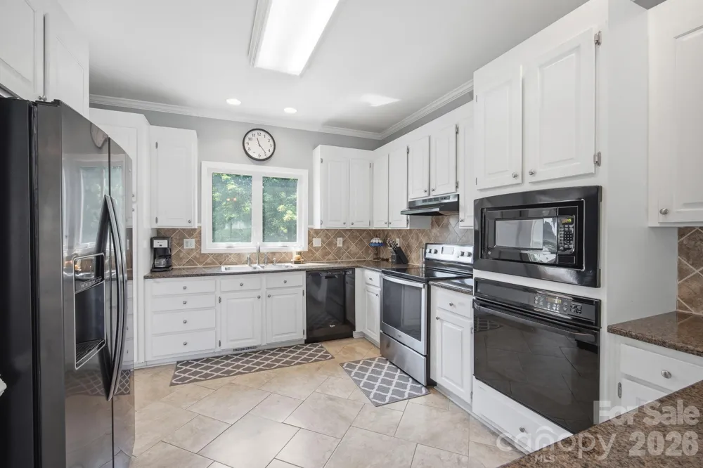 825 Timberlane Trail Salisbury, NC 28147