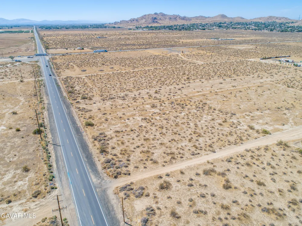 172 E Palmdale Boulevard Palmdale, CA 93550
