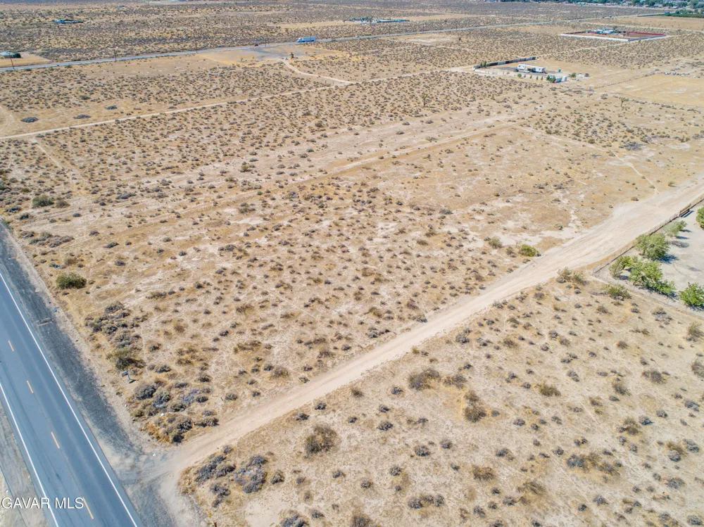 172 E Palmdale Boulevard Palmdale, CA 93550