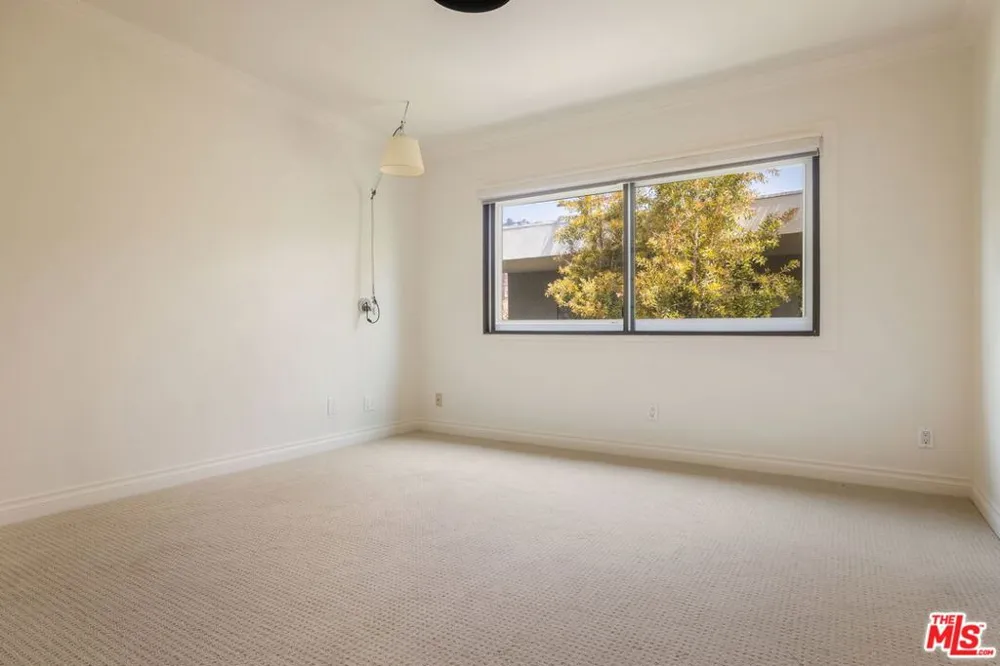 1203 Sweetzer Avenue #305 West Hollywood, CA 90069