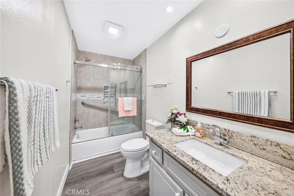 3442 Del Amo Torrance, CA 90503