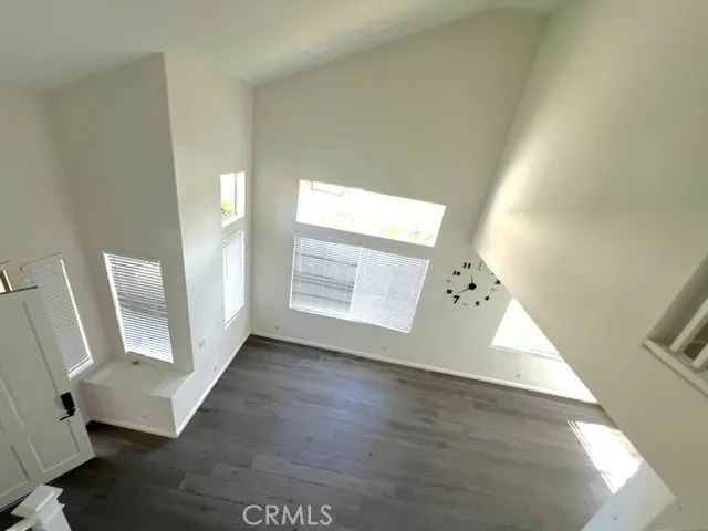27 Del Sonterra Irvine, CA 92606
