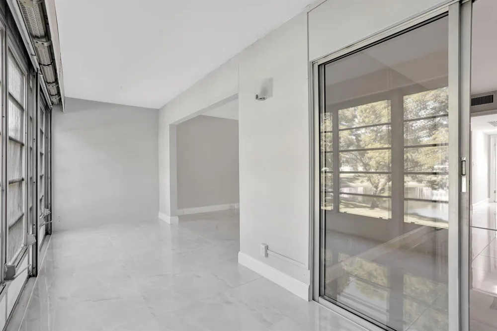 2202 LUCAYA Bend #G2 Coconut Creek, FL 33066