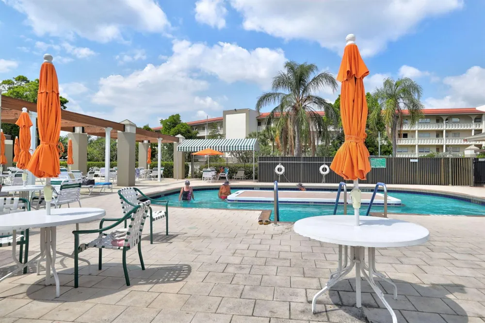 2202 LUCAYA Bend #G2 Coconut Creek, FL 33066