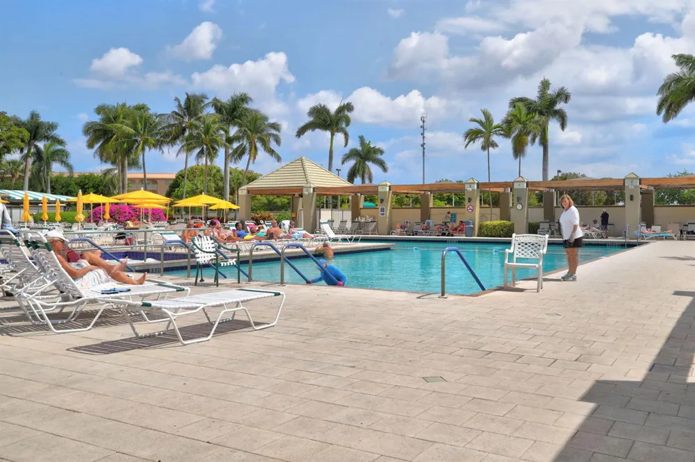 2202 LUCAYA Bend #G2 Coconut Creek, FL 33066