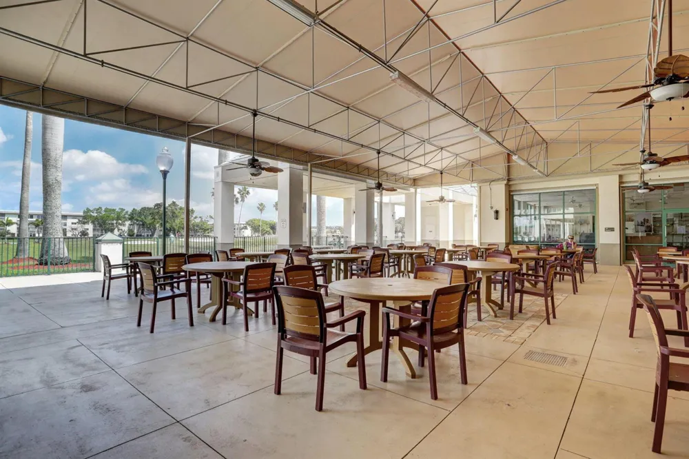 2202 LUCAYA Bend #G2 Coconut Creek, FL 33066