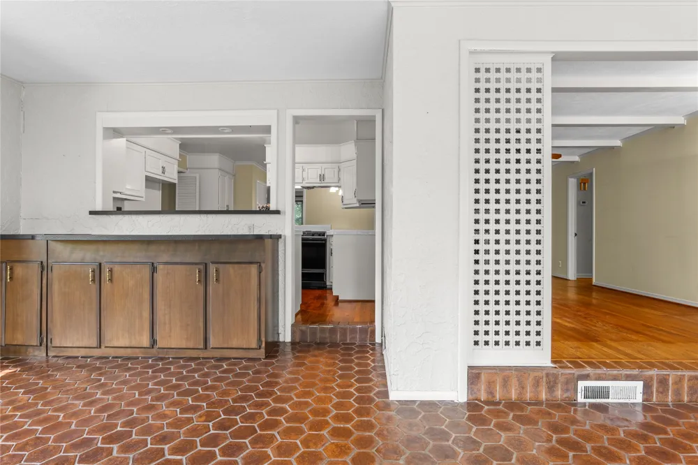 4164 E 43rd Street Tulsa, OK 74135
