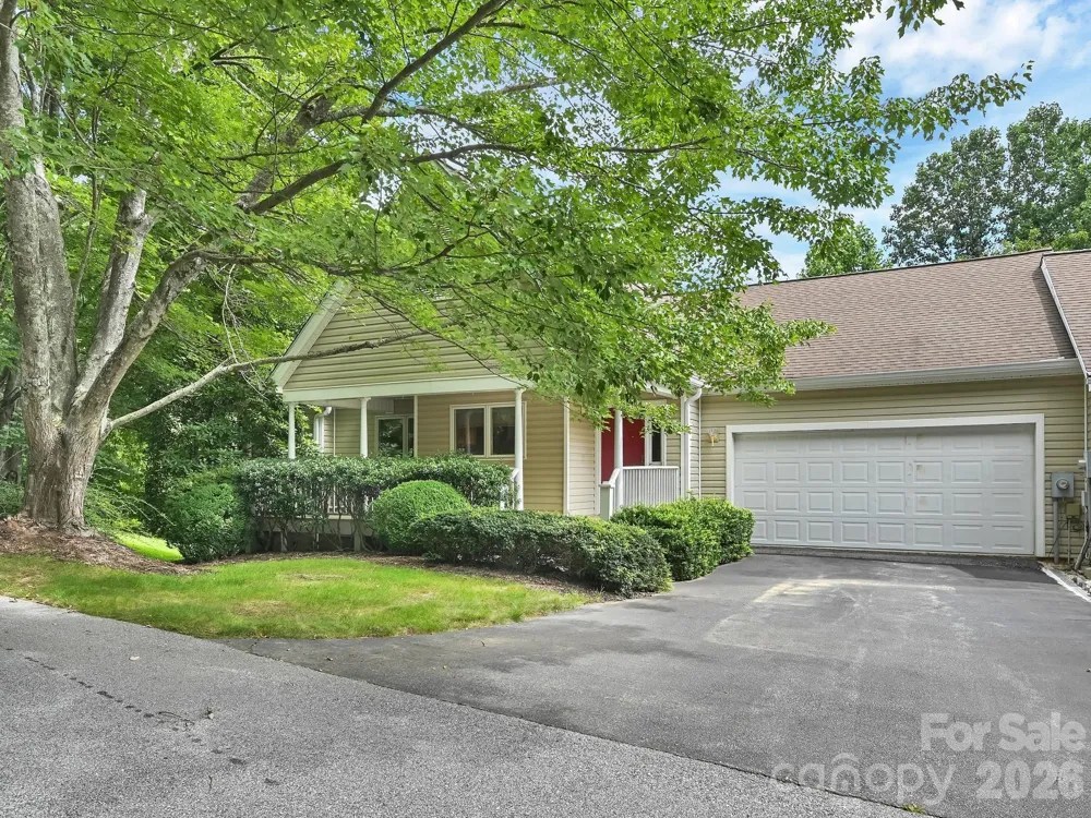 101 Valley Hill Drive Hendersonville, NC 28791