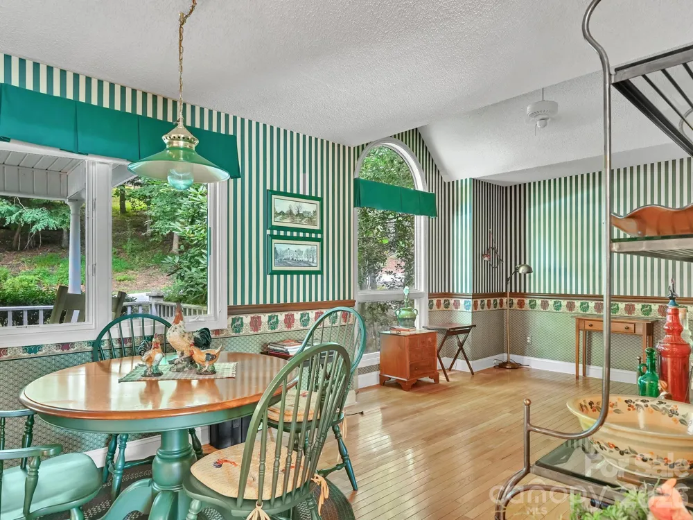 101 Valley Hill Drive Hendersonville, NC 28791